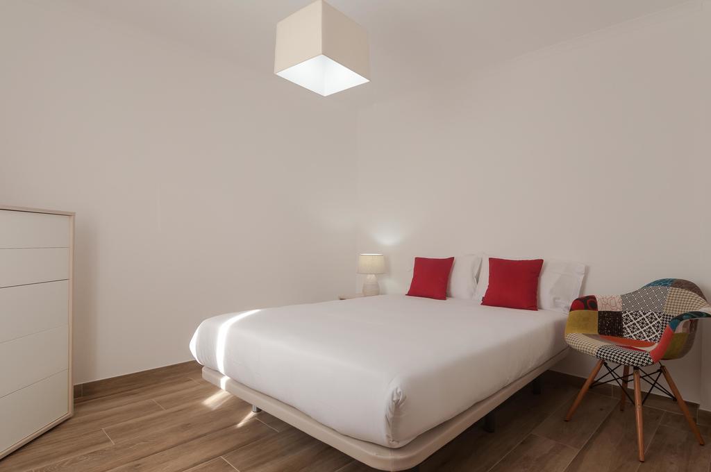 Westside Beach House เปนิช ภายนอก รูปภาพ